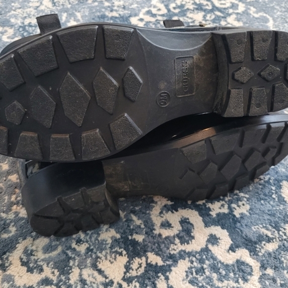 🍁Beautiful Guess Like New Rain Boots - Picture 7 of 7